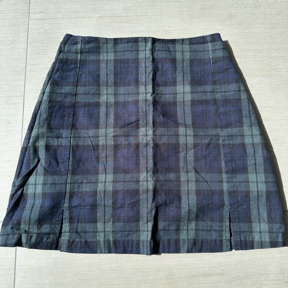 Brandy Melville Tartan Mini Skirt in Navy and Green